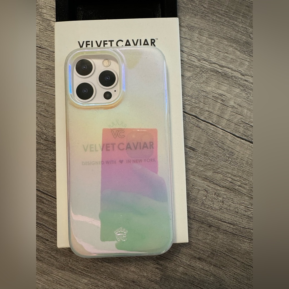 iPhone 14 Pro Max velvet caviar case